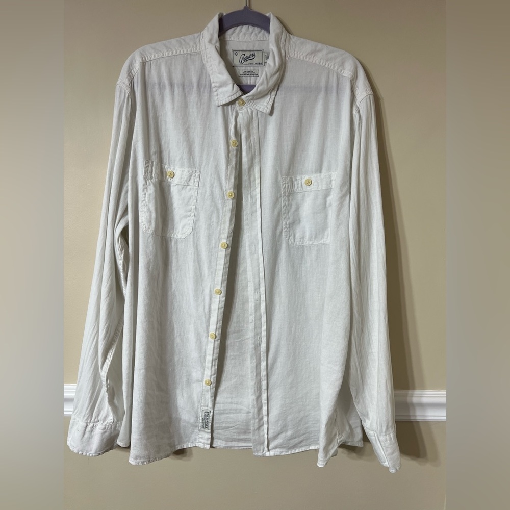 Men’s White Linen Button Down